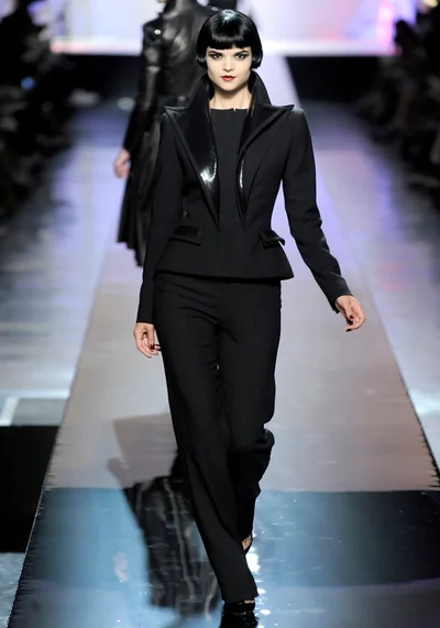 Look 13